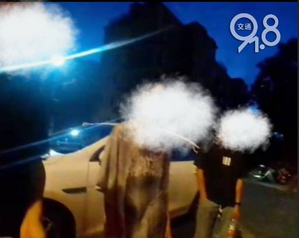 事发杭州！小偷行窃后一个细节，警察哭笑不得：“天才”