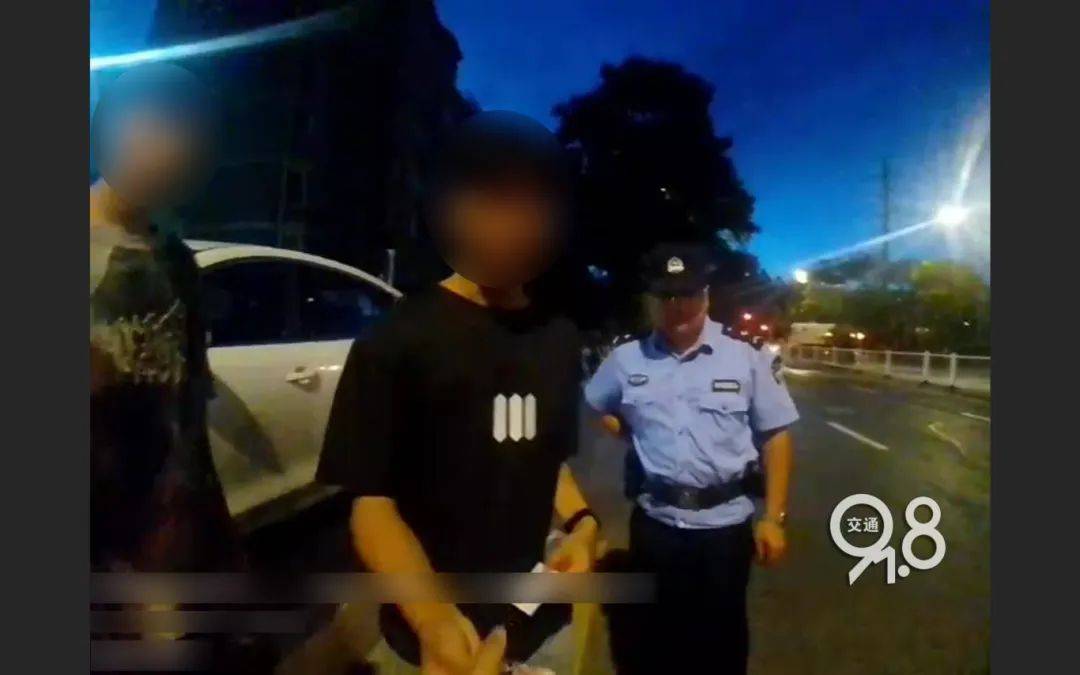 事发杭州！小偷行窃后一个细节，警察哭笑不得：“天才”