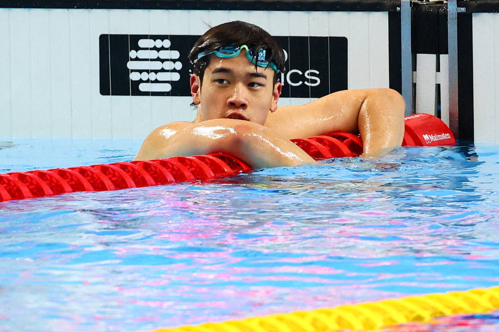 潘展乐爆冷止步100自半决赛,真的是他大意了吗?