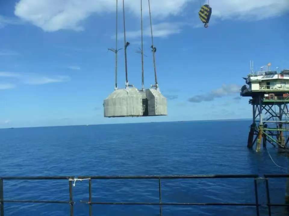 奉陪到底！解放军当着全世界的面，直接定调统一，两岸舰船在南海缠斗，25小时分出胜负