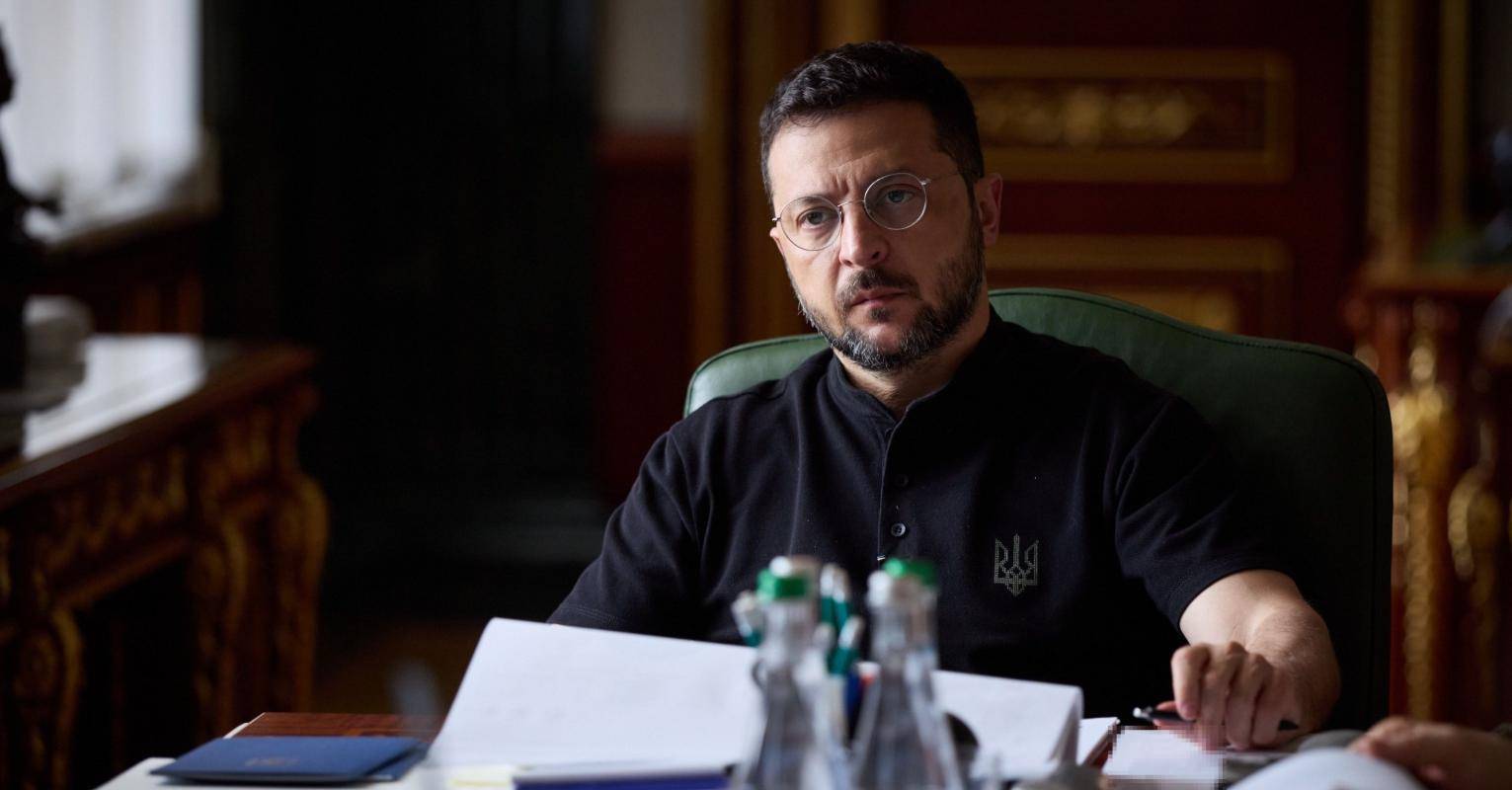 泽连斯基公开轰炸方案,美俄敢走错一步,乌军就要导弹雨包大饺子