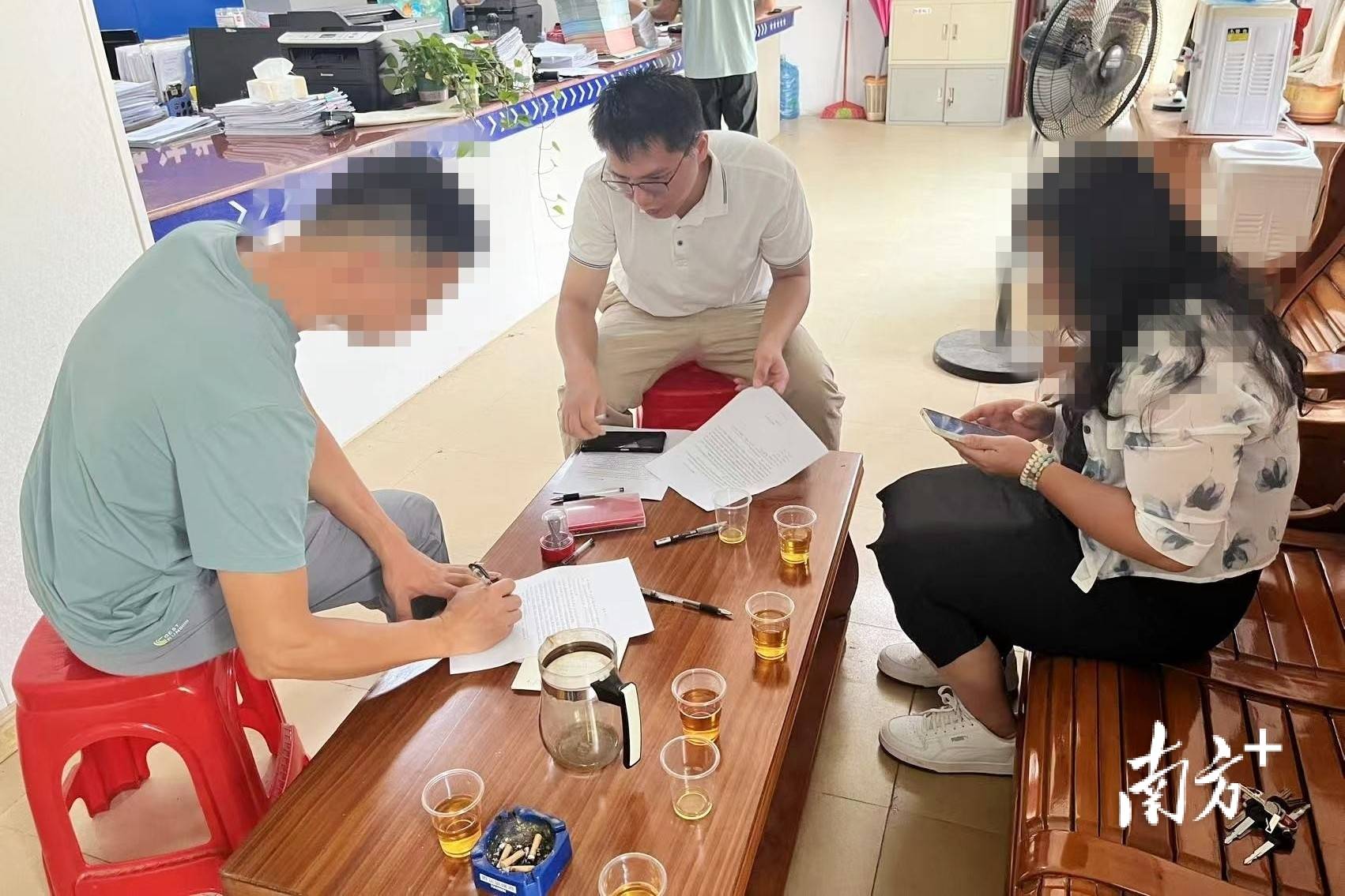 罗定:把调解室开成“解忧杂货店”