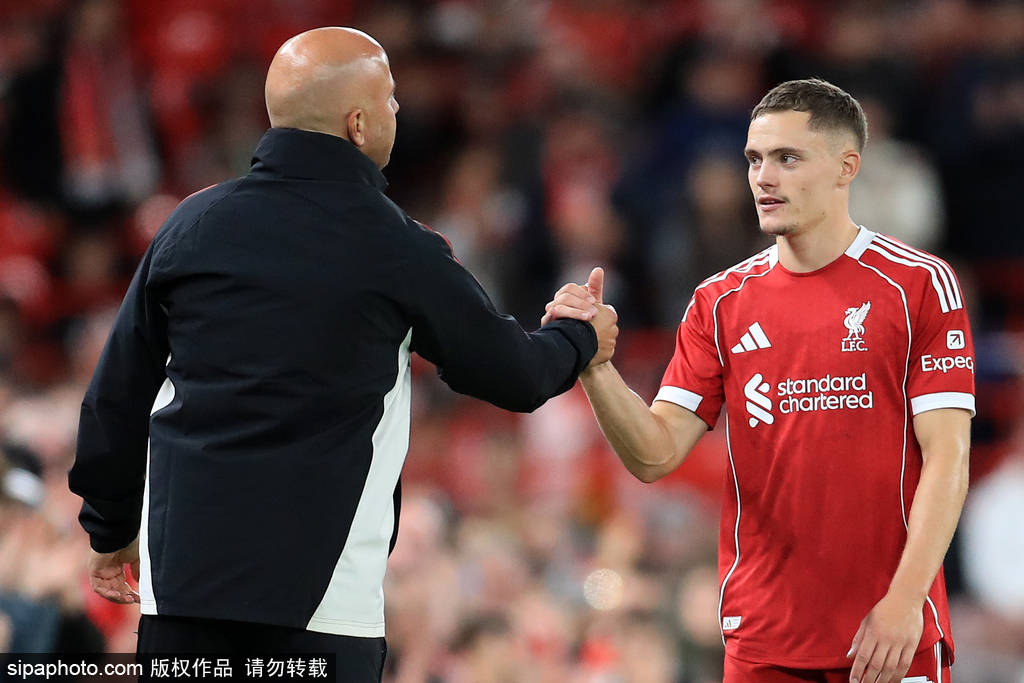 维尔茨的闪耀时刻:3-2逆转纽卡斯尔,数据背后的故事与战术解析