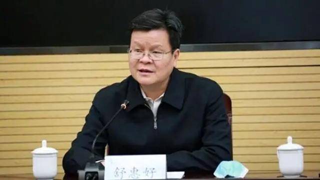 三省份省级党委常委调整，这位副省长跨省晋升省委常委