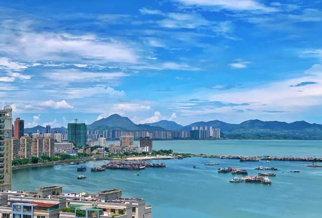 这个经济大省,为何多地镇街撤并?