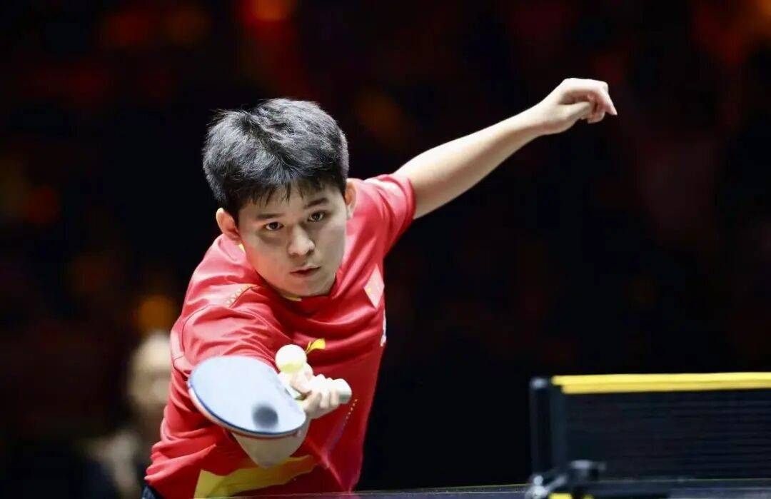 王艺迪完胜桥本,向鹏挺进8强 | WTT中国大满贯单打