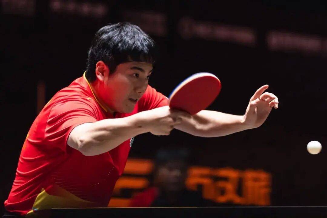 王艺迪完胜桥本,向鹏挺进8强 | WTT中国大满贯单打