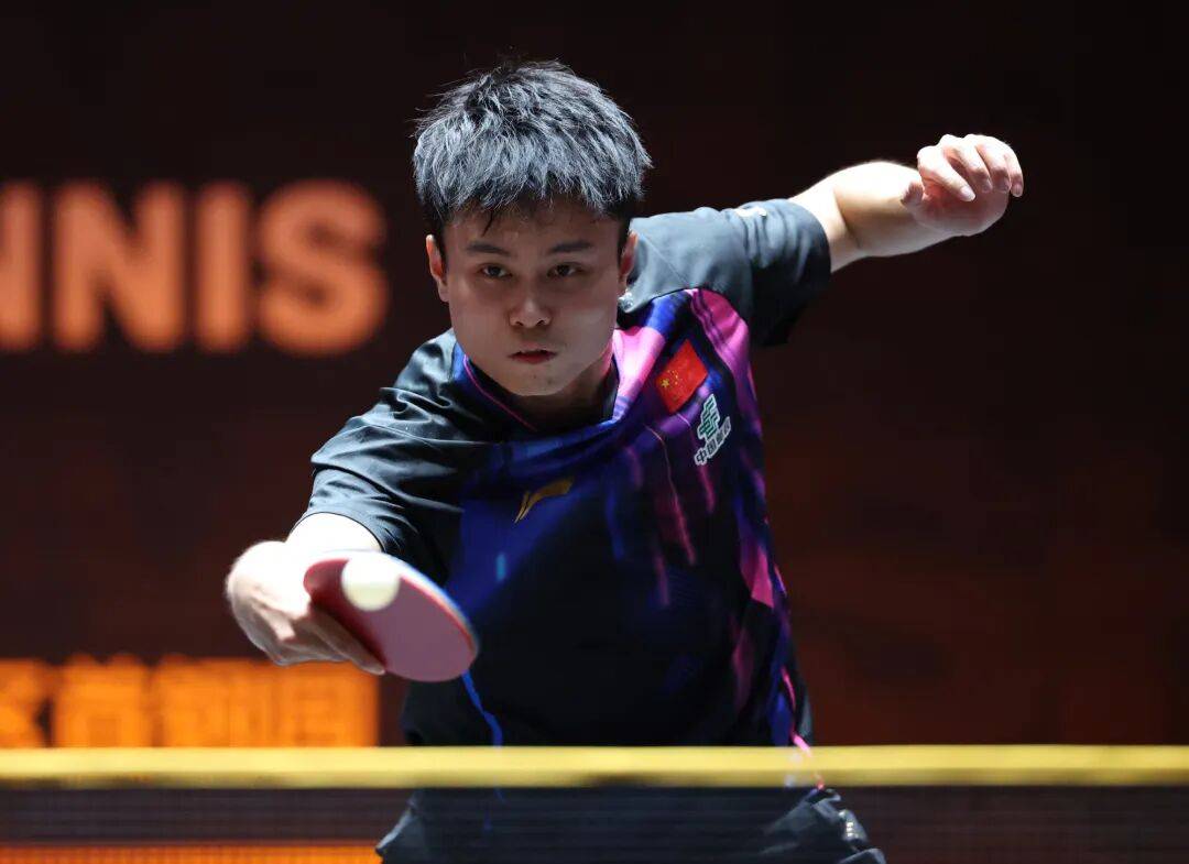 王艺迪完胜桥本,向鹏挺进8强 | WTT中国大满贯单打