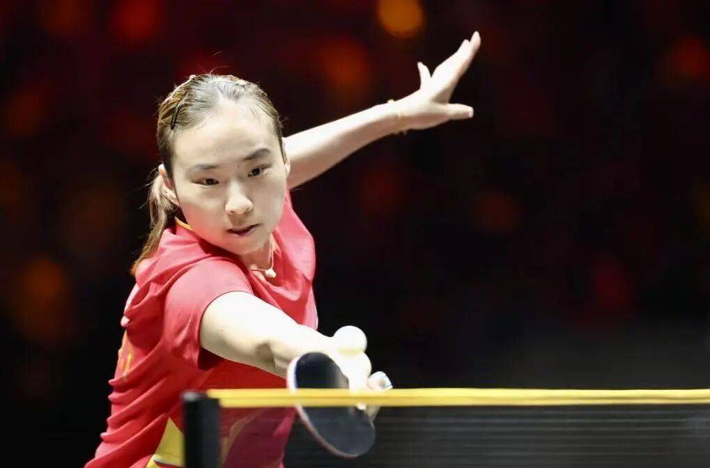 王艺迪完胜桥本,向鹏挺进8强 | WTT中国大满贯单打