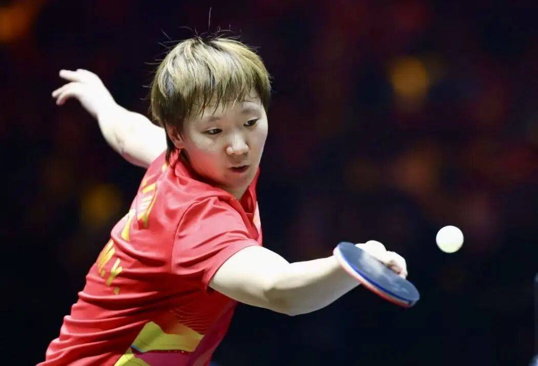 王艺迪完胜桥本,向鹏挺进8强 | WTT中国大满贯单打