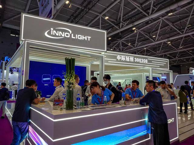 烟台父子,28亿并购带来4500亿