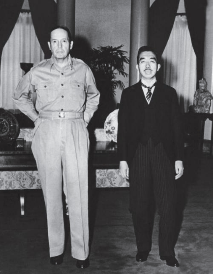 高市早苗今年不拜鬼,是怎样的好苗头?