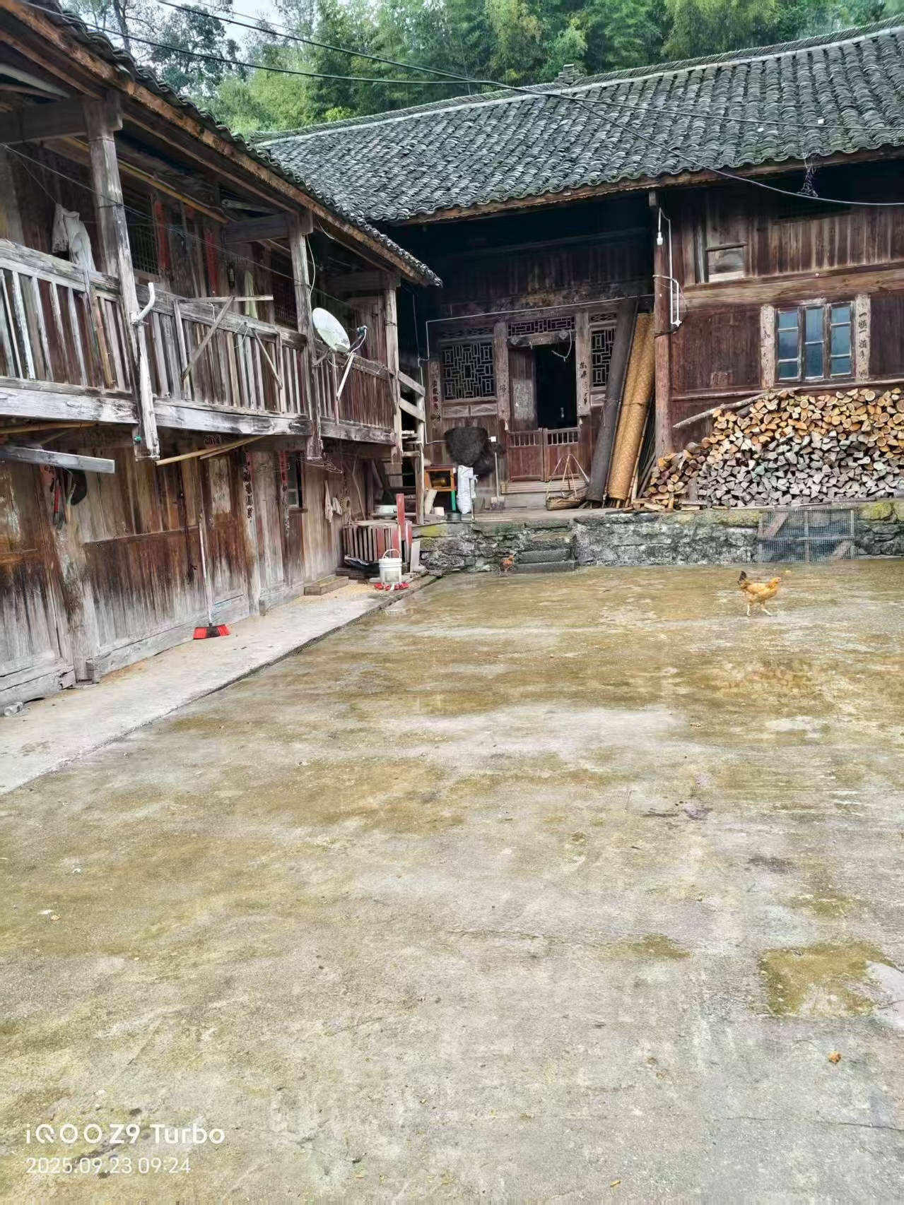 那个让老师骄傲的“调皮”班级!30年同学聚会,还伴有一封来自贵州的感谢信