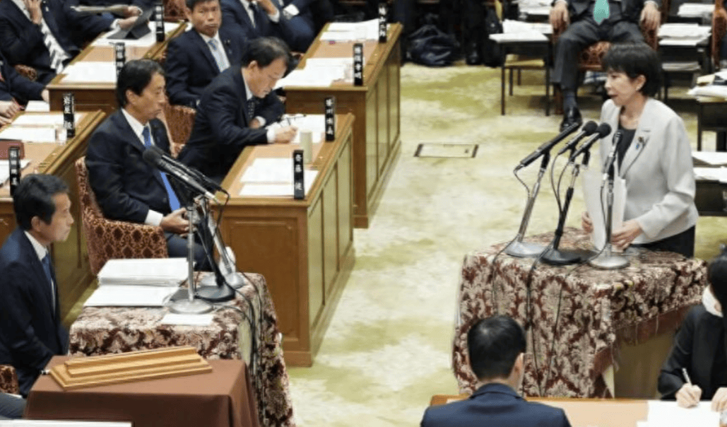 高市早苗硬刚到底，绝不撤回说过的话，中方以牙还牙，日本瞬间破防了