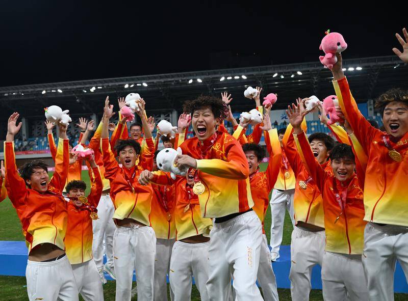 湖北点球大战险胜广东 收获队史全运会首个男足冠军