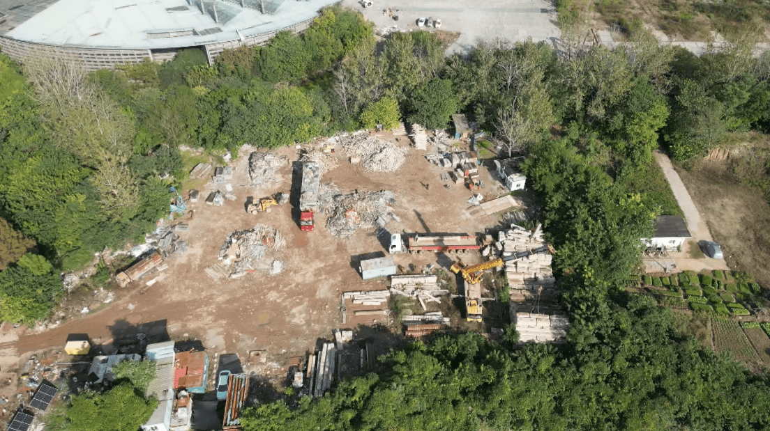 “公园”成“私园”背后:委托管护解除后,南京二桥公园仍被私人占有十年,“看管人”如何成为“占有人”