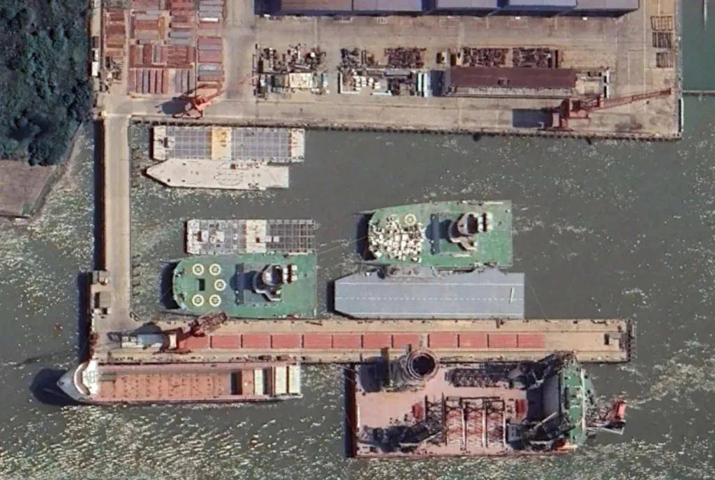 官泄!国产某无人机航母已悄悄服役!中国航母数量已不可查?