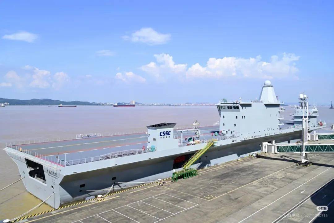 官泄!国产某无人机航母已悄悄服役!中国航母数量已不可查?