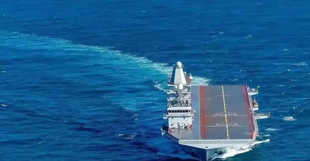 官泄!国产某无人机航母已悄悄服役!中国航母数量已不可查?