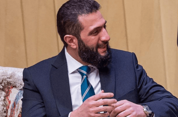 巴沙尔垮台一年后,叙利亚向中国交出400多东突分子?沙拉对华做出重大承诺,外交部火速回应