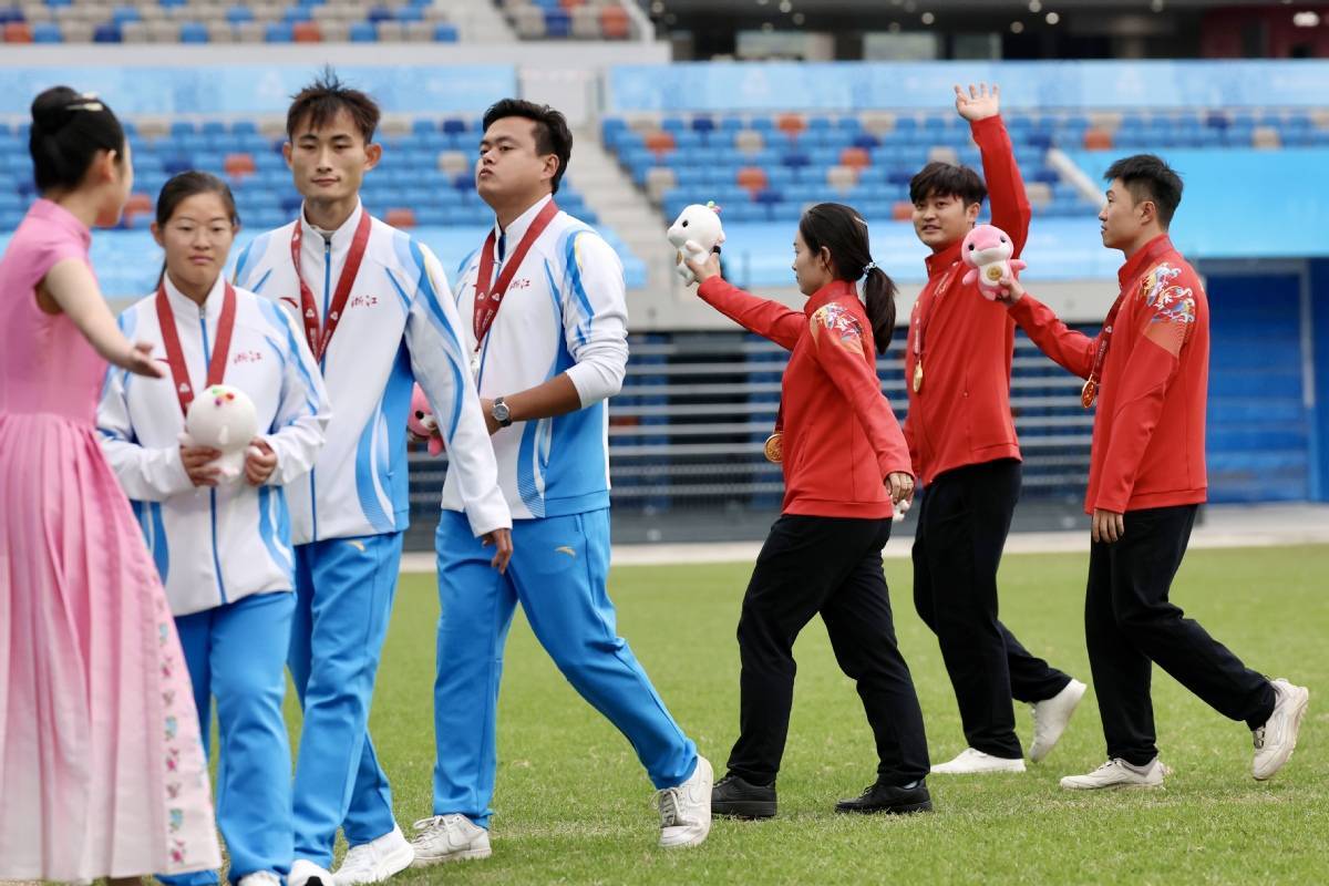 全运会：江苏队夺得射箭复合弓混合团体金牌