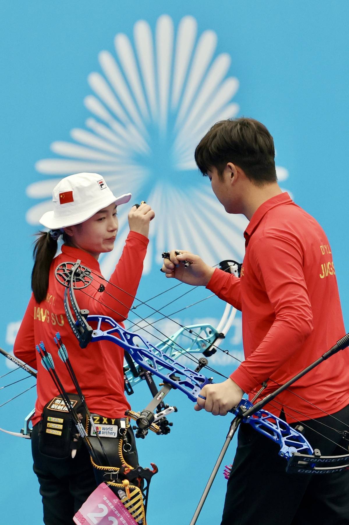 全运会：江苏队夺得射箭复合弓混合团体金牌